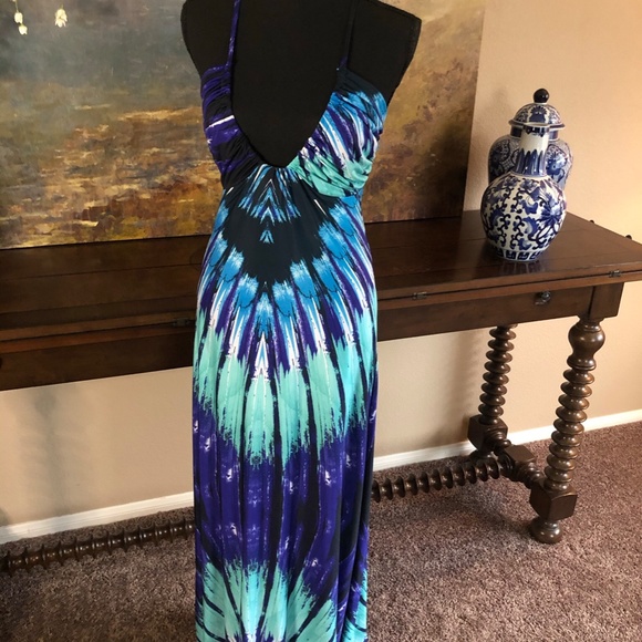 Blue Peacock Maxi Dress - Picture 4 of 11